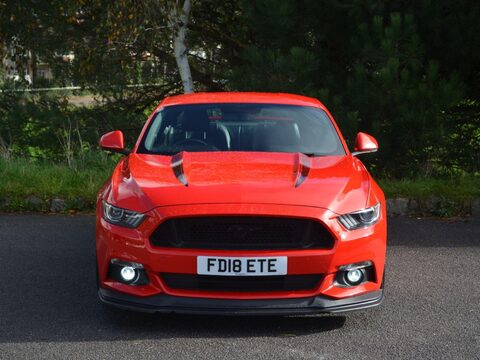 Ford Mustang 5.0 V8 GT Fastback Euro 6 2dr 33