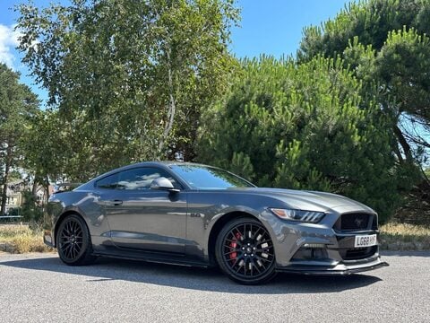 Ford Mustang 5.0 V8 GT Fastback SelShift Euro 6 2dr 1