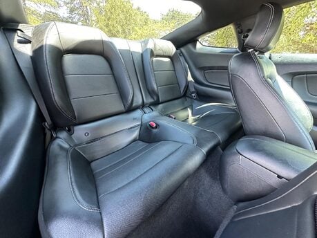 Ford Mustang 5.0 V8 GT Fastback SelShift Euro 6 2dr 