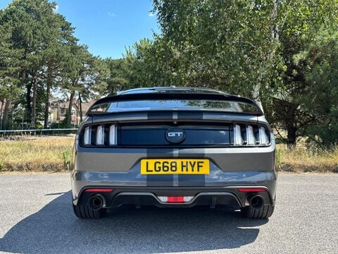 Ford Mustang 5.0 V8 GT Fastback SelShift Euro 6 2dr 11