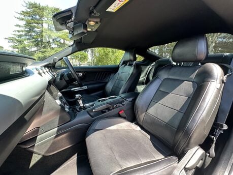 Ford Mustang 5.0 V8 GT Fastback SelShift Euro 6 2dr 