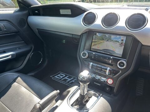 Ford Mustang 5.0 V8 GT Fastback SelShift Euro 6 2dr 17