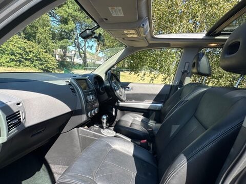 Nissan X-Trail 2.0 dCi Aventura Explorer Auto 4WD Euro 4 5dr 17
