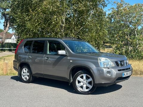 Nissan X-Trail 2.0 dCi Aventura Explorer Auto 4WD Euro 4 5dr 19
