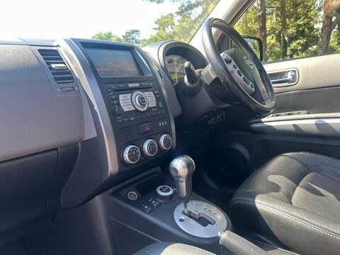 Nissan X-Trail 2.0 dCi Aventura Explorer Auto 4WD Euro 4 5dr 16