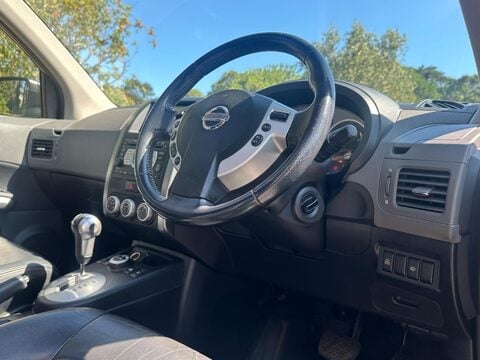 Nissan X-Trail 2.0 dCi Aventura Explorer Auto 4WD Euro 4 5dr 4