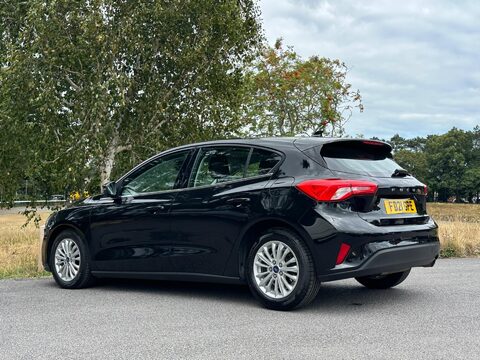 Ford Focus 1.5 EcoBlue Titanium Auto Euro 6 (s/s) 5dr 2