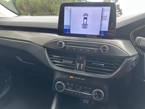 Ford Focus 1.5 EcoBlue Titanium Auto Euro 6 (s/s) 5dr 18