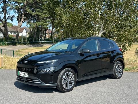 Hyundai KONA 64kWh Premium Auto 5dr (10.5kW Charger) 26