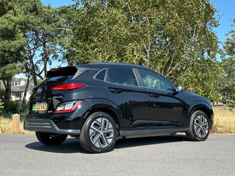 Hyundai KONA 64kWh Premium Auto 5dr (10.5kW Charger) 16