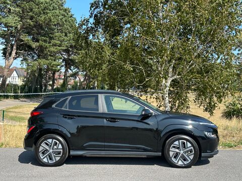 Hyundai KONA 64kWh Premium Auto 5dr (10.5kW Charger) 6