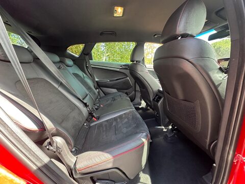 Hyundai TUCSON 1.6 CRDi MHEV N Line Euro 6 (s/s) 5dr 7