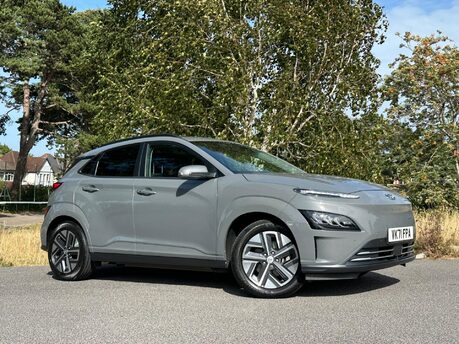 Hyundai KONA 64kWh Premium Auto 5dr (10.5kW Charger)