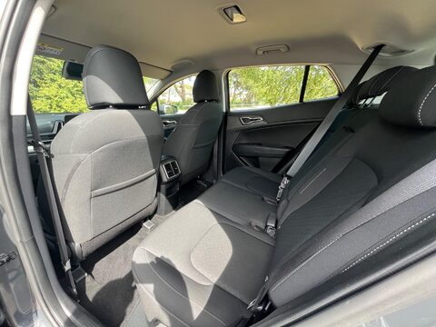 Kia Sportage 1.6 T-GDi 2 Euro 6 (s/s) 5dr 25