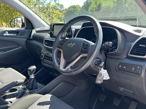 Hyundai TUCSON 1.6 GDi S Connect Euro 6 (s/s) 5dr 5