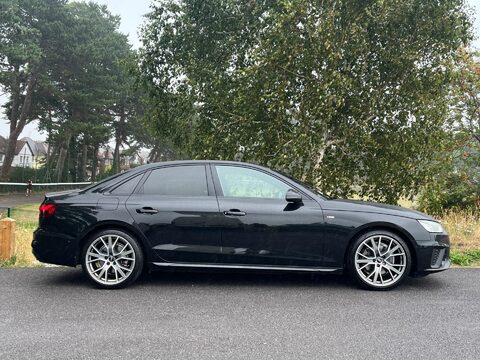 Audi A4 2.0 TDI 30 Vorsprung S Tronic Euro 6 (s/s) 4dr 5