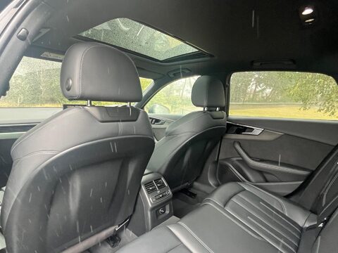 Audi A4 2.0 TDI 30 Vorsprung S Tronic Euro 6 (s/s) 4dr 27