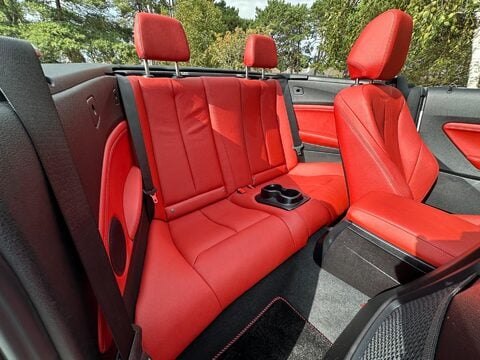 BMW 2 Series 2.0 218d M Sport Euro 6 (s/s) 2dr 9