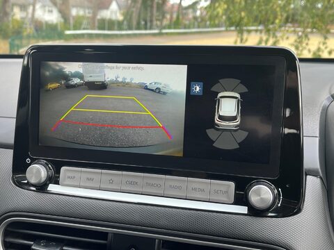 Hyundai KONA 64kWh Premium Auto 5dr (7kW Charger) 21