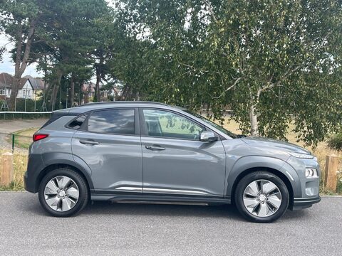 Hyundai KONA 64kWh Premium Auto 5dr (7kW Charger) 5