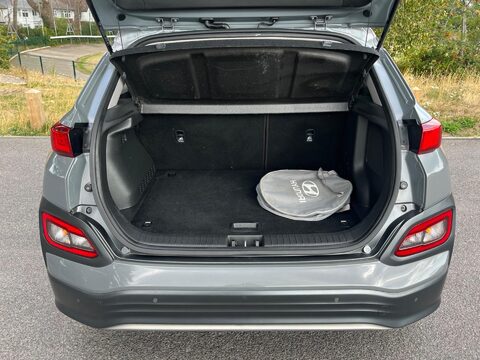 Hyundai KONA 64kWh Premium Auto 5dr (7kW Charger) 23