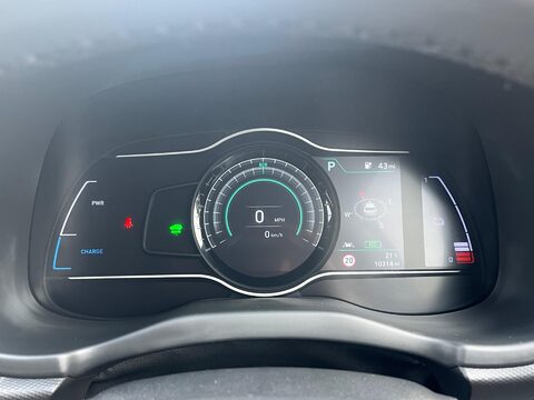 Hyundai KONA 64kWh Premium SE Auto 5dr (7kW Charger) 30