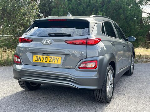 Hyundai KONA 64kWh Premium SE Auto 5dr (7kW Charger) 23