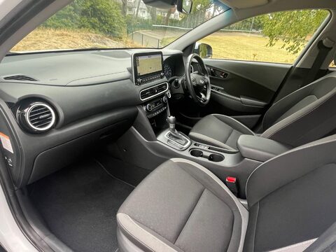 Hyundai KONA 1.6 h-GDi Premium DCT Euro 6 (s/s) 5dr 38