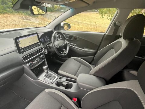 Hyundai KONA 1.6 h-GDi Premium DCT Euro 6 (s/s) 5dr 37