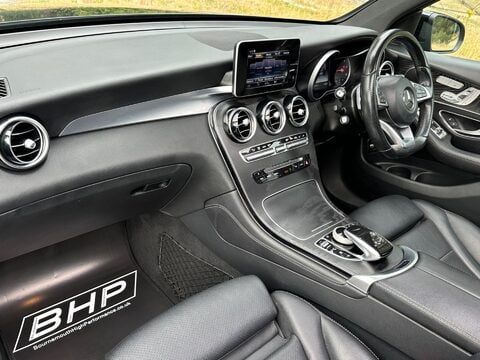 Mercedes-Benz GLC 2.1 GLC220d AMG Line (Premium) G-Tronic 4MATIC Euro 6 (s/s) 5dr 29