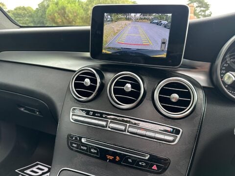 Mercedes-Benz GLC 2.1 GLC220d AMG Line (Premium) G-Tronic 4MATIC Euro 6 (s/s) 5dr 23