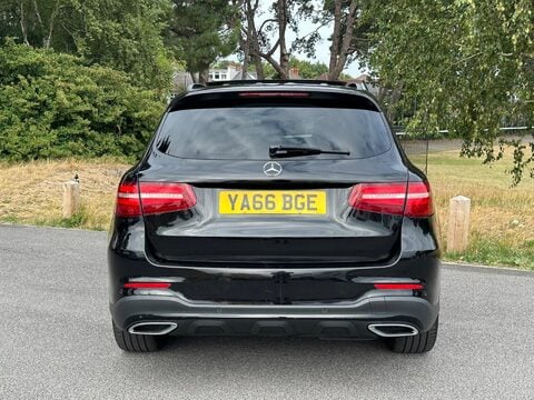 Mercedes-Benz GLC 2.1 GLC220d AMG Line (Premium) G-Tronic 4MATIC Euro 6 (s/s) 5dr 12
