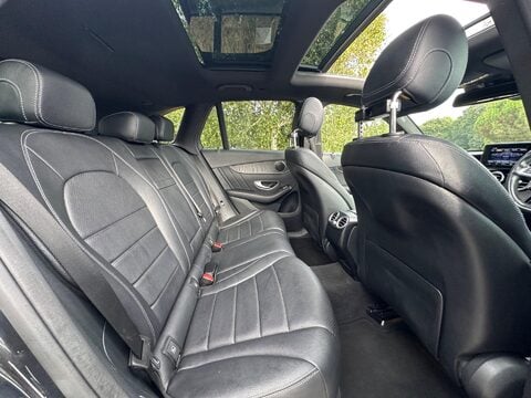 Mercedes-Benz GLC 2.1 GLC220d AMG Line (Premium) G-Tronic 4MATIC Euro 6 (s/s) 5dr 7