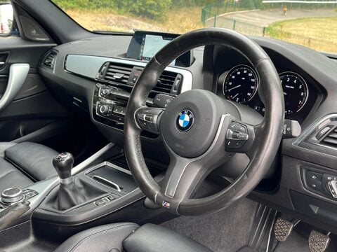 BMW 1 Series 1.5 118i M Sport Shadow Edition Euro 6 (s/s) 5dr 5