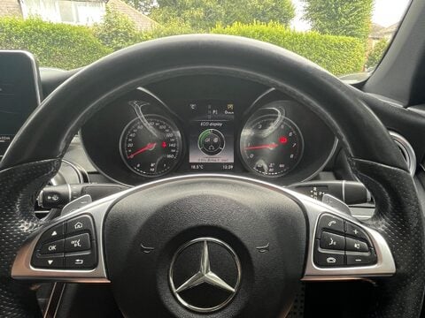 Mercedes-Benz C Class 2.0 C300 AMG Line (Premium Plus) Cabriolet G-Tronic+ Euro 6 (s/s) 2dr 33