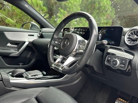 Mercedes-Benz A Class 2.0 A35 AMG (Premium) SpdS DCT 4MATIC Euro 6 (s/s) 5dr 5