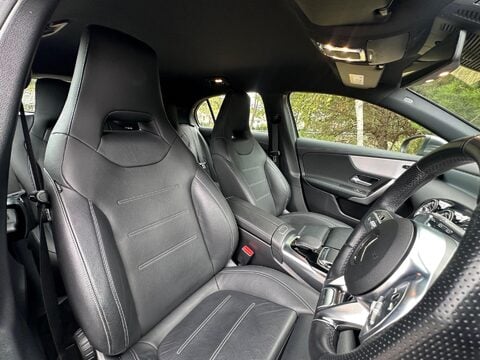 Mercedes-Benz A Class 2.0 A35 AMG (Premium) SpdS DCT 4MATIC Euro 6 (s/s) 5dr 25