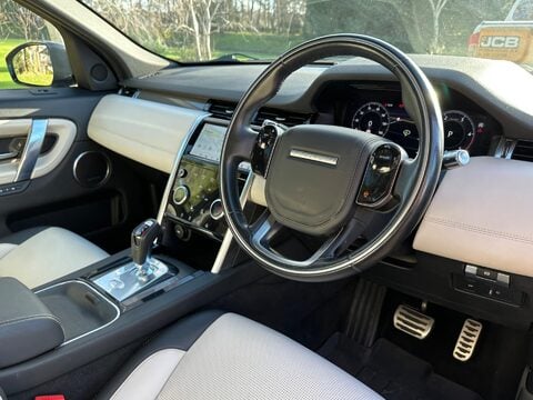 Land Rover Discovery Sport 2.0 D180 MHEV R-Dynamic HSE Auto 4WD Euro 6 (s/s) 5dr 5