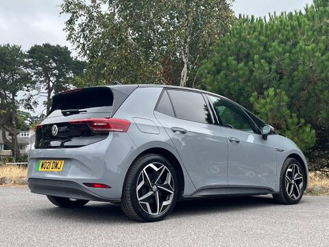 Volkswagen ID.3 Pro S 77kWh Tour Auto 5dr 14