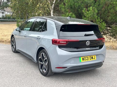 Volkswagen ID.3 Pro S 77kWh Tour Auto 5dr 22