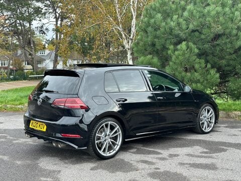 Volkswagen Golf 2.0 TSI R DSG 4Motion Euro 6 (s/s) 5dr 31