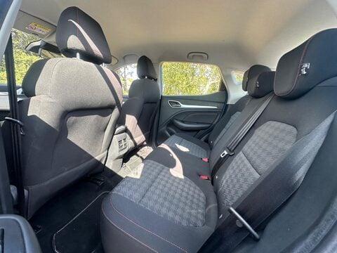 MG ZS 72.6kWh SE Long Range Auto 5dr 21