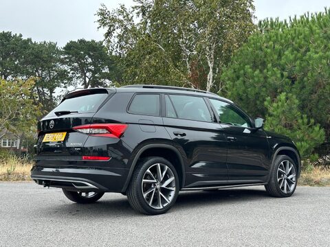 Skoda Kodiaq 2.0 TDI SportLine DSG 4WD Euro 6 (s/s) 5dr (7 Seat) 17