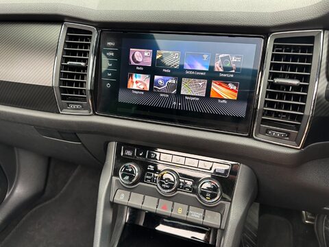 Skoda Kodiaq 2.0 TDI SportLine DSG 4WD Euro 6 (s/s) 5dr (7 Seat) 33