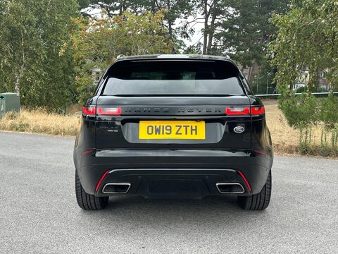 Land Rover Range Rover Velar 3.0 D300 R-Dynamic HSE Auto 4WD Euro 6 (s/s) 5dr 12