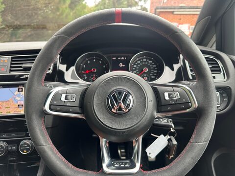 Volkswagen Golf 2.0 TSI BlueMotion Tech GTI Clubsport 40 DSG Euro 6 (s/s) 5dr 20
