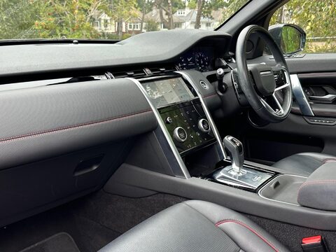 Land Rover Discovery Sport 1.5 P300e 12.2kWh R-Dynamic SE Auto 4WD Euro 6 (s/s) 5dr 24