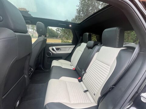 Land Rover Discovery Sport 1.5 P300e 12.2kWh Urban Edition Auto 4WD Euro 6 (s/s) 5dr 7