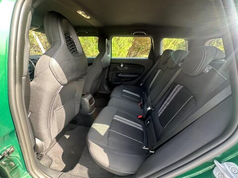 Mini Clubman 1.5 Cooper Sport Euro 6 (s/s) 6dr 27