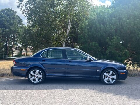 Jaguar X-Type 2.2D DPF SE 4dr 5
